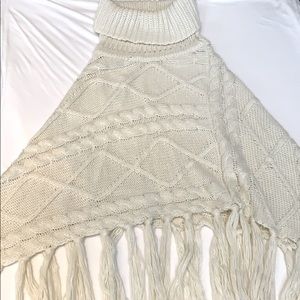 Small White Poncho!